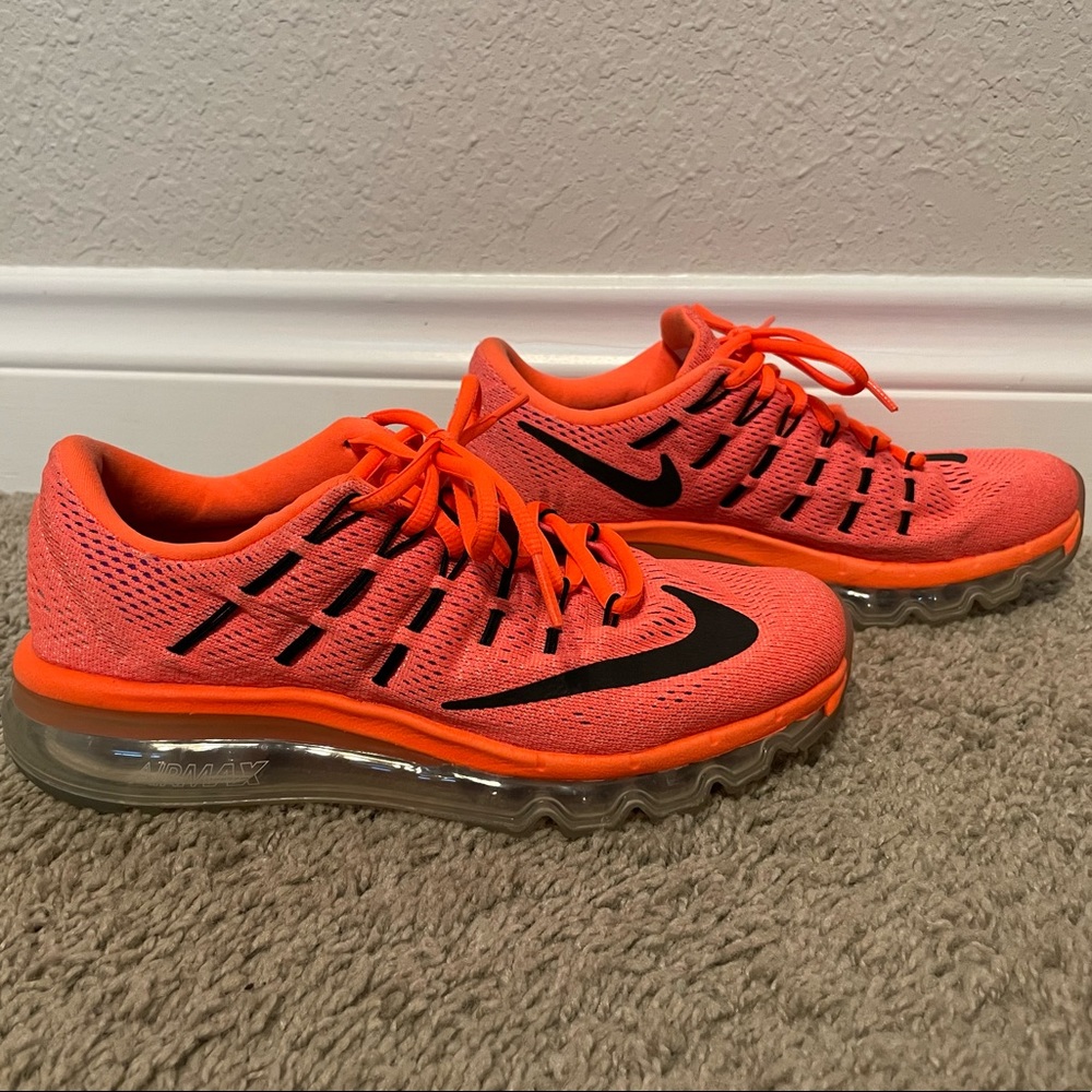 Size 7 Nike AirMax